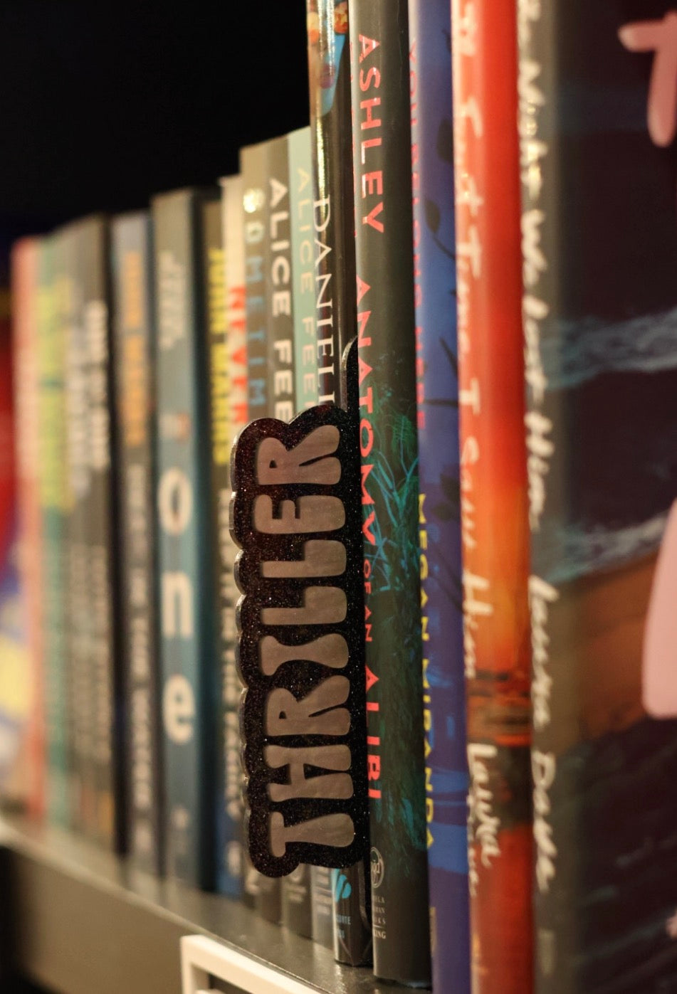 Genre bookshelf markers